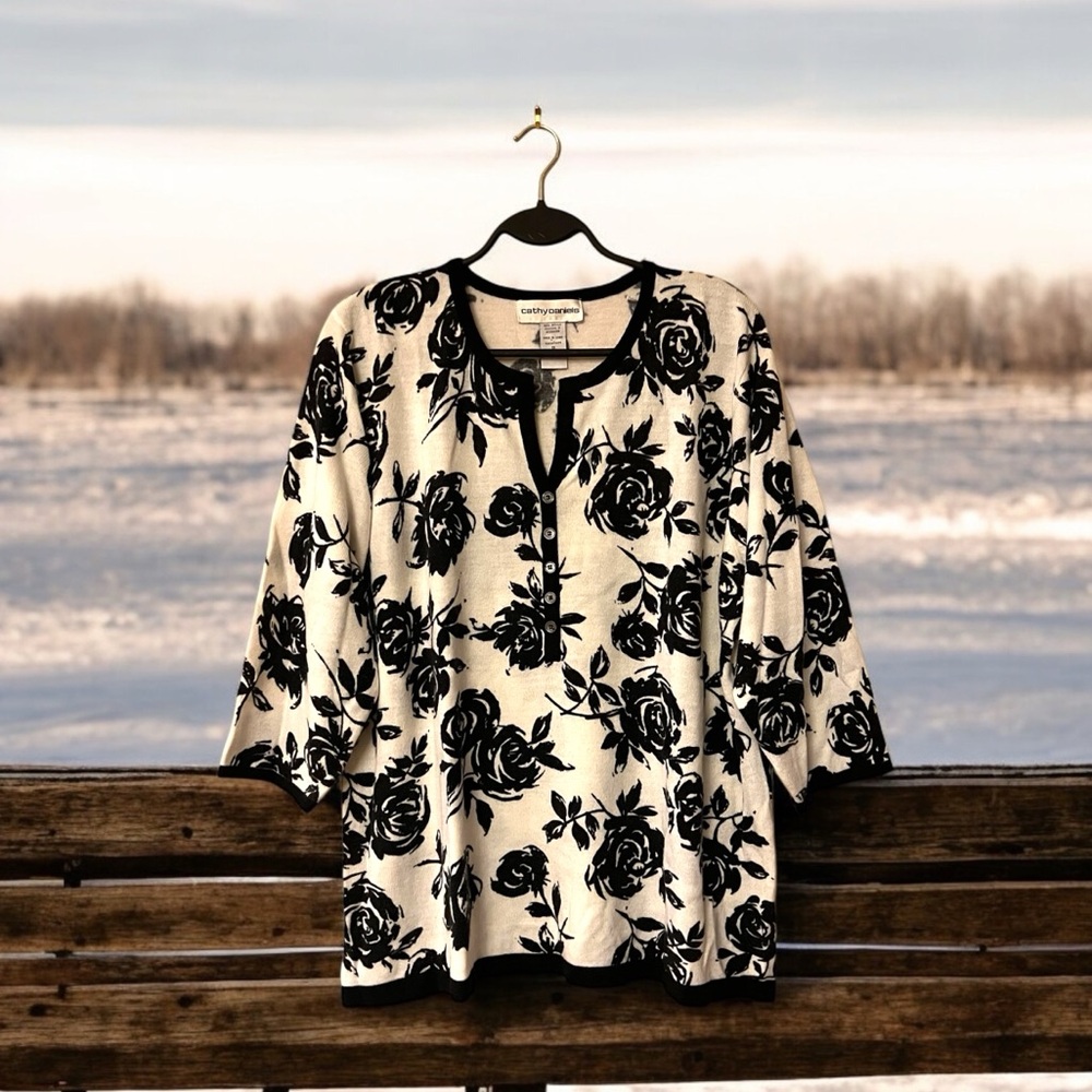 Cathy Daniels Winter White with Black Roses Knit Sweater